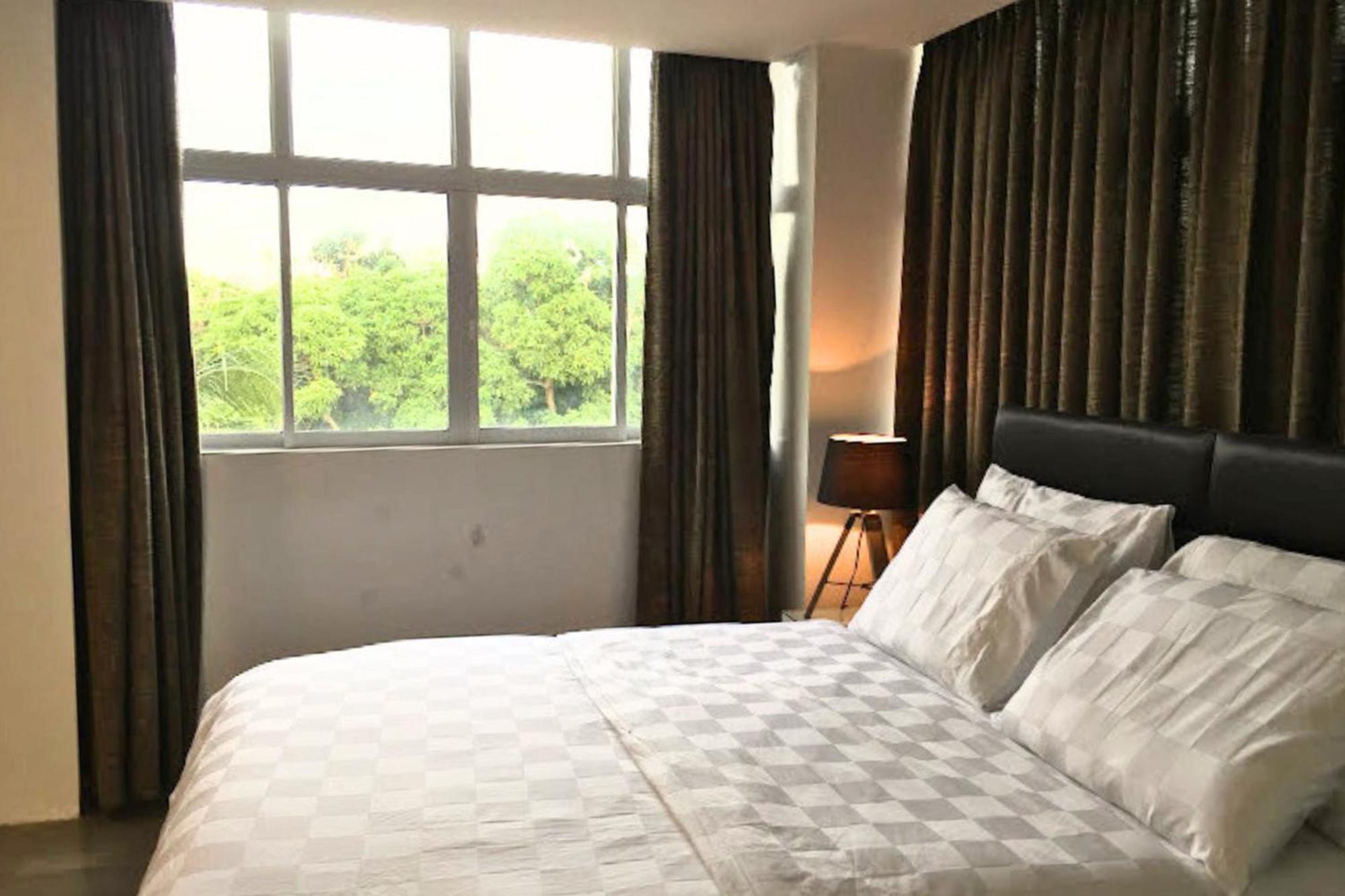 Tely'S Bed & Breakfast Iloilo Powered By Cocotel Bagian luar foto
